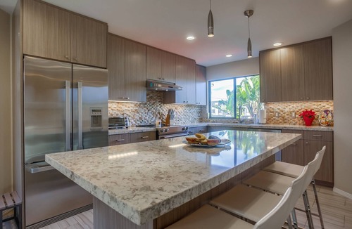 Del Mar House | 2 Connected Homes Walking Distance to the Beach and Track: The Surf & Turf in Del Mar