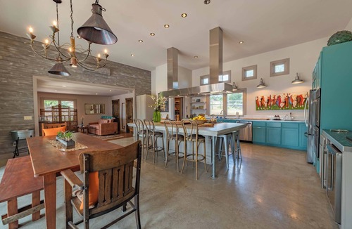 Paso Robles House | 2 Culinary Suites in the heart of Wine Country!