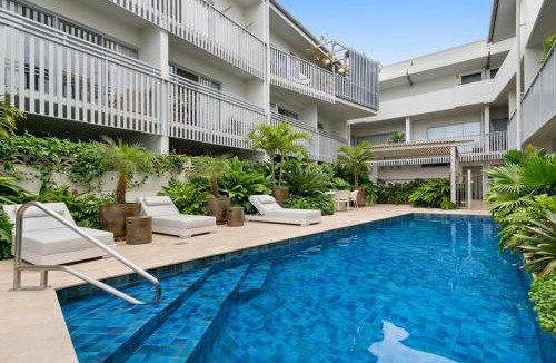 Fortitude Valley Apartment | 2 Level Skyloft - Resort Pool - Sleeps 6 - Baby Stay