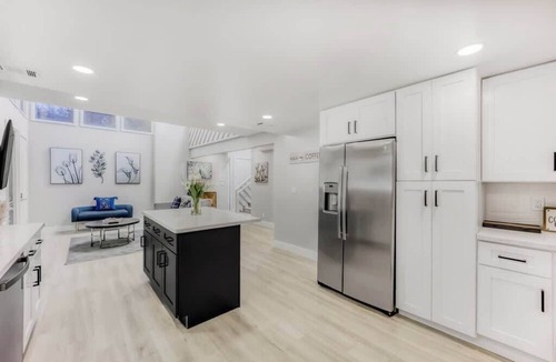 Menlo Park Condo | 2 Luxury Townhouses near Meta & Stanford - 493 & 497