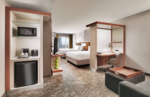 Las Vegas Hotel | 2 Queen Beds & Trundle Bed | SpringHill Suites | Premium Suite w/Kitchenette