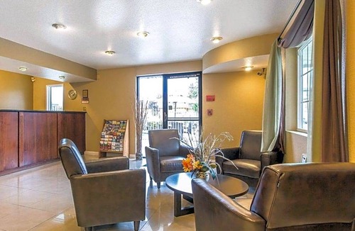 Modesto Hotel | 2-Star Hotel ∙ Quality Inn Modesto near Salida
