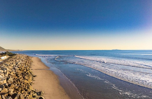 Ventura House | 20% Off May 28-31 On The Sand Perfect For Families