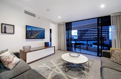 Broadbeach Apartment | 20505 Oracle in Broadbeach