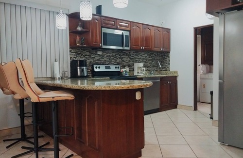 Tamarindo Condo | 20mins to Tamarindo BBQ Parking 4 Pools A/C 3 TVs – The Oaks Condo