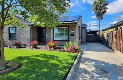 Stockton House | 21 Cozy Home in the Heart of the City
