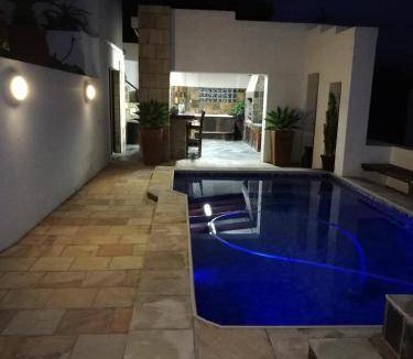 Aston Bay House | 220 m² House ∙ 3 bedrooms ∙ 6 guests