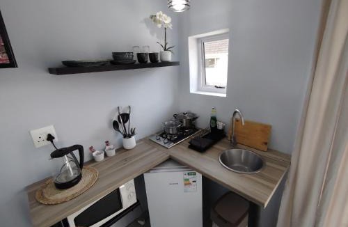 Port Elizabeth Apartment | 284 on Circular 2