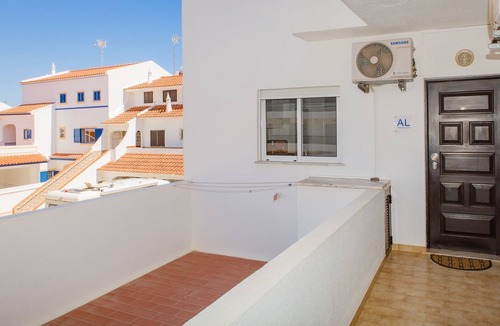 Altura Apartment | 2BD Apartment in Alagoa Beach by LovelyStay