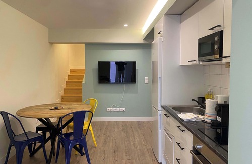 Casal da Ladeira Apartment | 2BR Duplex – Family & Pet Friendly, AC & Wi-Fi