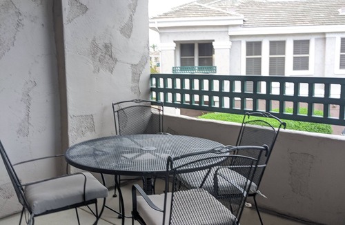 Kierland Condo | 2BR Modern Scottsdale Condo W/ Heated Pool, Hot Tub, Kg Bed, Gym, & Fast WiFi