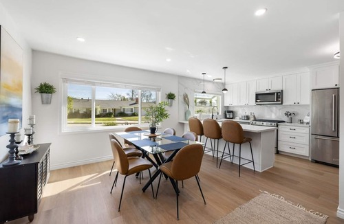 Simi Valley House | 2BR Retreat/HOT TUB, Fire Pit, BBQ, & Yard Oasis
