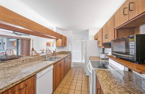 Keauhou Condo | 2nd Floor w/Ocean Views + Lanai - Kanaloa 2103
