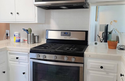 Oleander - Sunset House | 3-bedroom house in historic Oleander/Sunset Bakersfield neighborhood.