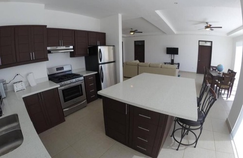 El Astillero House | 3 Bedroom Ocean View House