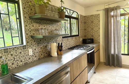 Ciudad Cortes Villa | 3 bedroom Tropical oasis with private pool
