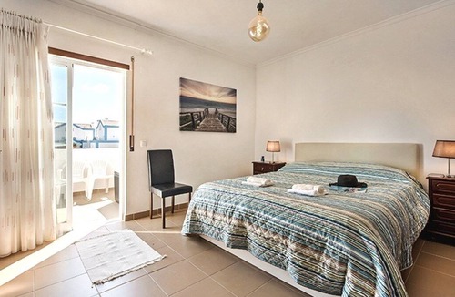 Tavira House | 3 bedroom Villa with large Private Terrace, Free Wifi&Pool in Quinta do Perogil
