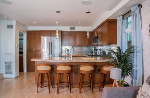 West Newport House | 3 BR, Roof Deck, Ocean Views, Hot Tub, Beach Block
