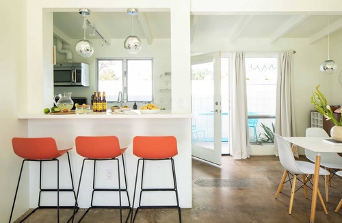 Tahquitz River Estates Cottage | 3 Private Rooms At The Wesley Hotel Perfect for Group Stays
