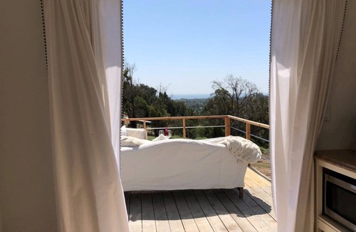 Central Malibu Cottage | 30% OFF! Malibu Charming Suite Ocean View King Bed