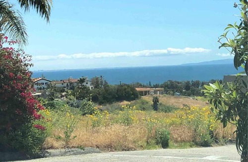 Central Malibu Apartment | 30 PCT OFF! Malibu Serene Cabin, Ocean View, Beach