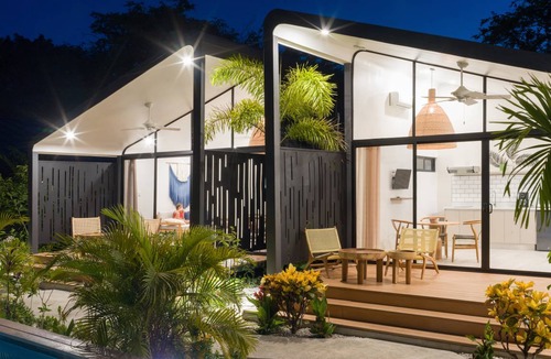 Playa Langosta House | 328 m² House ∙ 6 bedrooms ∙ 12 guests