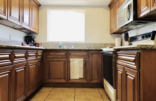 Beverly Green Apartment | 3BR condo Strip nearLVCC LasVegas Sphere best spot sale 4th of July pool BOOK