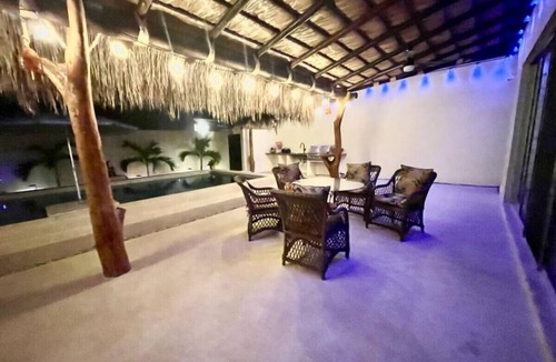 Los Barriles Apartment | 4 Bedroom Downtown Los Barriles, Casa Pina