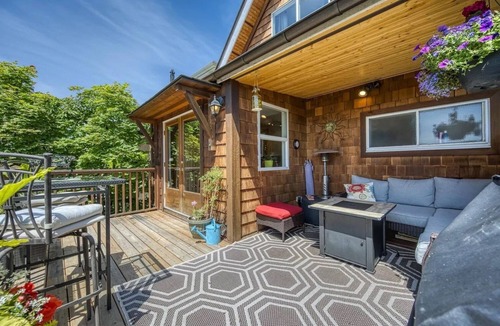 Lower Lonsdale House | 4 Bedroom home in the heart of Lonsdale