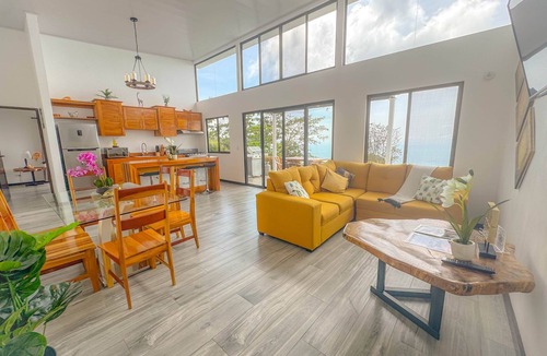 Ballena House | 4bdr House in Uvita LORO | Panoramic Ocean Views