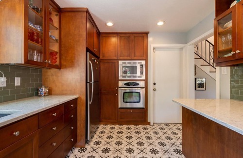 Arden-Arcade House | 4BR/2BA Mid-Century Retreat House: Your Perfect Getaway!