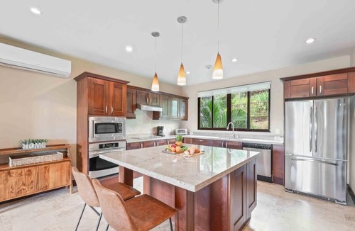 El Ocotal Condo | 4BR Oasis | Pool, A/C & Ocean Breeze