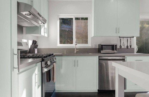 Tamalpais-Homestead Valley House | 4BR Retreat near Muir Woods w/Hot Tub & Views