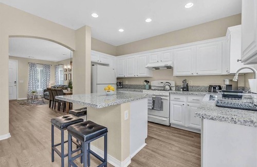 Las Vegas House | 4BR Vegas Home | Pet Friendly Parking Near Strip