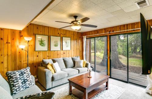 Oroville House | 5 Mi to Lake Oroville: Huge Riverfront Home!