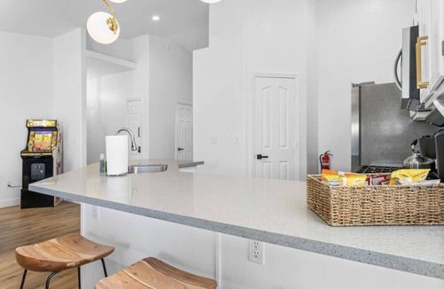 North Las Vegas House | 5BD Relaxing Stay- Game Room, Spa, Ping-Pong Table