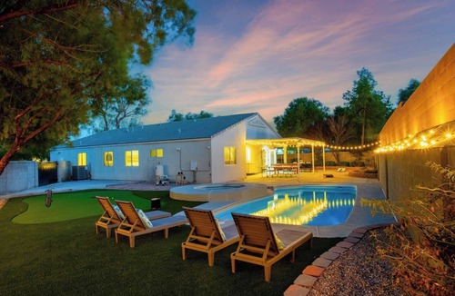 North Las Vegas House | 5BD Spacious Backyard, Arcades, Pool, Spa, Golf