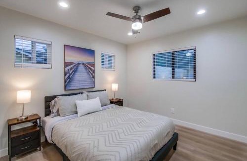 Santee House | 5BR Oasis - Pool, Hot Tub & Luxe Outdoor Retreat