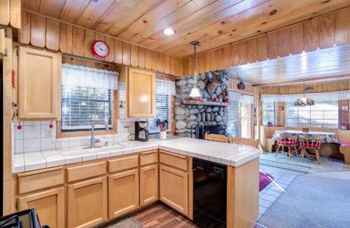 North Wawona Ski Chalet | 7 Cedar Lodge