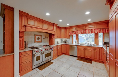 Coarsegold House | 7 Mi to Bass Lake! Spacious 'Mudge Ranch Retreat'