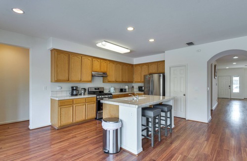 Merced House | 7 Mi to Lake Yosemite: Family Home w/Fenced Yard