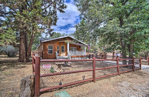 Sugarloaf Cottage | 8 Mi to Big Bear Lake & Village: Sugarloaf Cabin!
