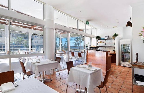 Biggera Waters Apartment | 80 m² Serviced apartment ∙ 2 bedrooms ∙ 127 guests