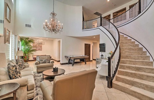 Sunrise Manor House | 9 Mi to Strip: Las Vegas Home w/Pool & Hot Tub!