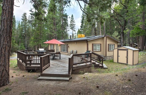 North Wawona Cabin | 92 m² Cabin ∙ 3 bedrooms ∙ 6 guests