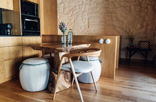 Sortelha House | a 40 m2 one-bedroom accommodation unit