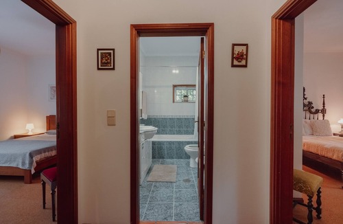 Baiao House | A Casa do Pereira