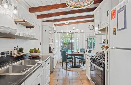 Davis House | A charming well-located home in central Davis
