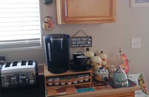 North Las Vegas House | A Cozy Home w/Kitchen Facilities for long-term rental in a Quiet Neighborhood