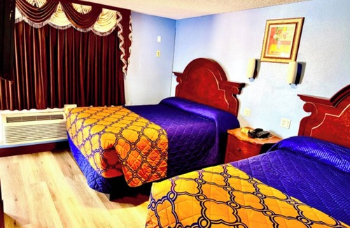 Sunrise Manor Hotel | A Fisher's Inn Motel